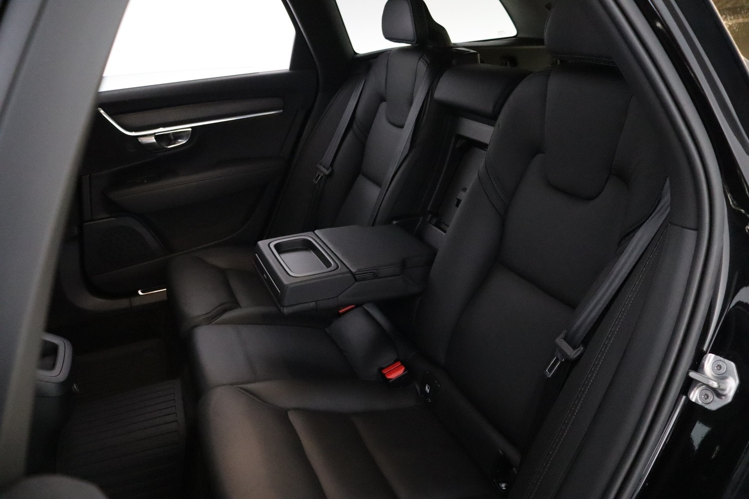 Volvo V90 Cross Country vaihtoauto