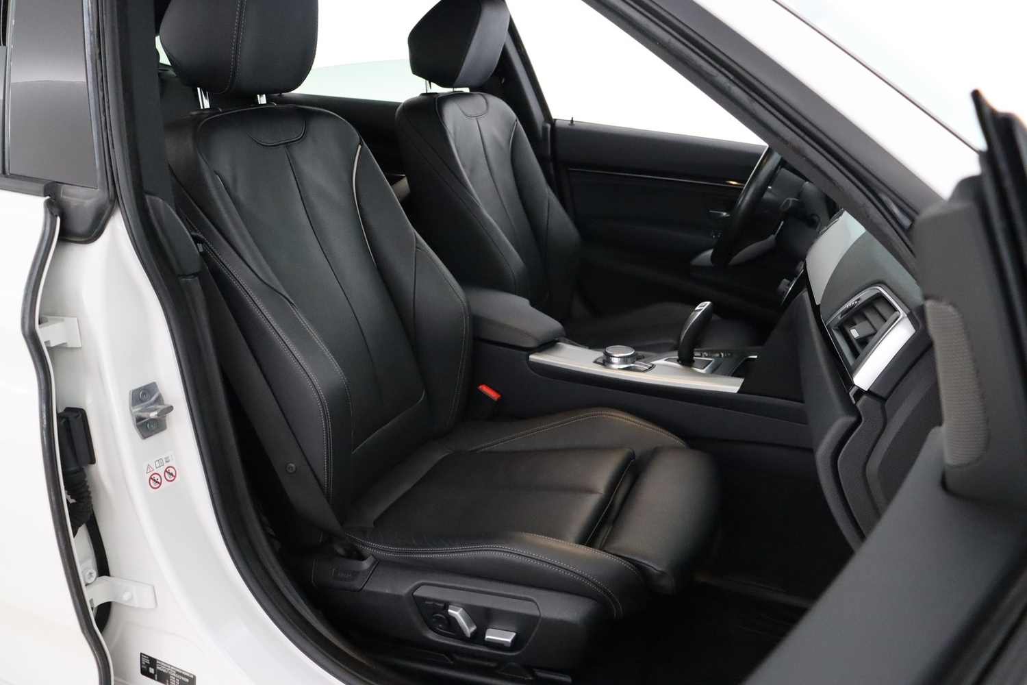 BMW 3.3 vaihtoauto