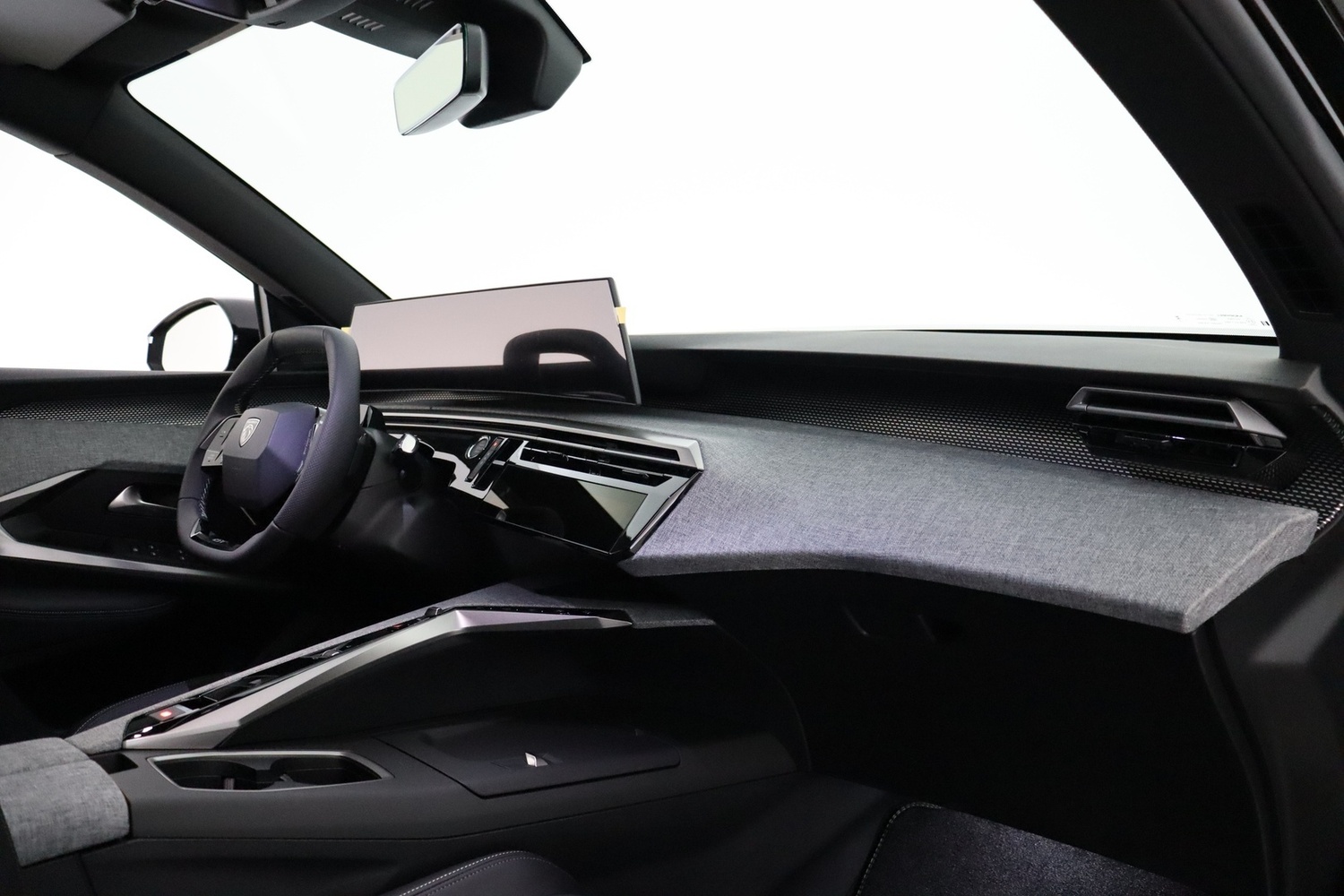 Peugeot E-3008 vaihtoauto