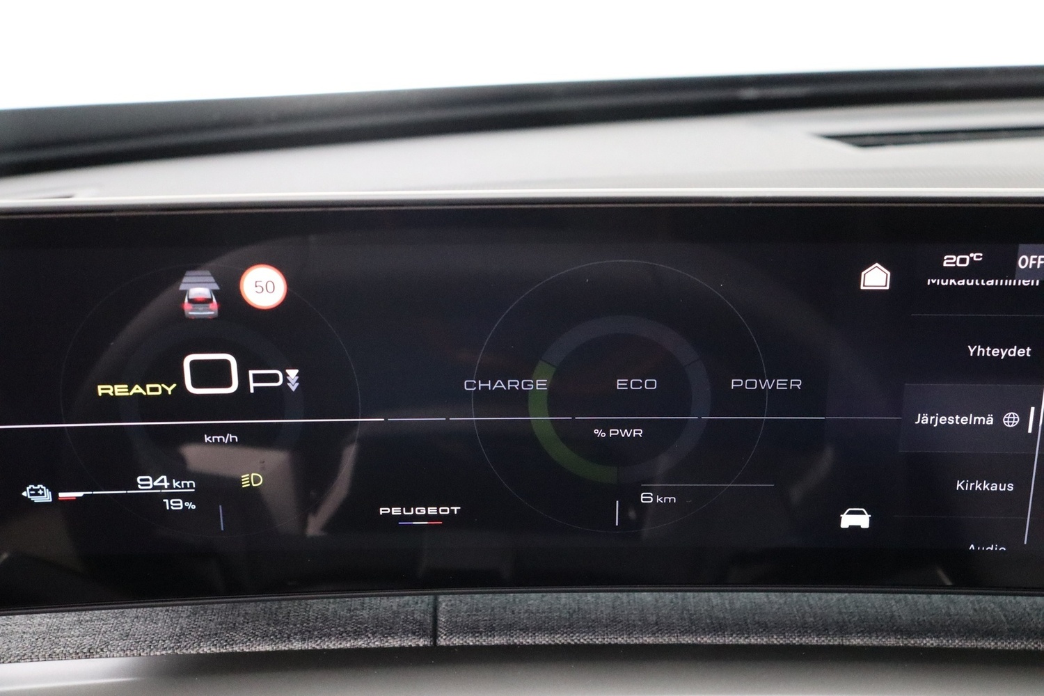 Peugeot E-3008 vaihtoauto