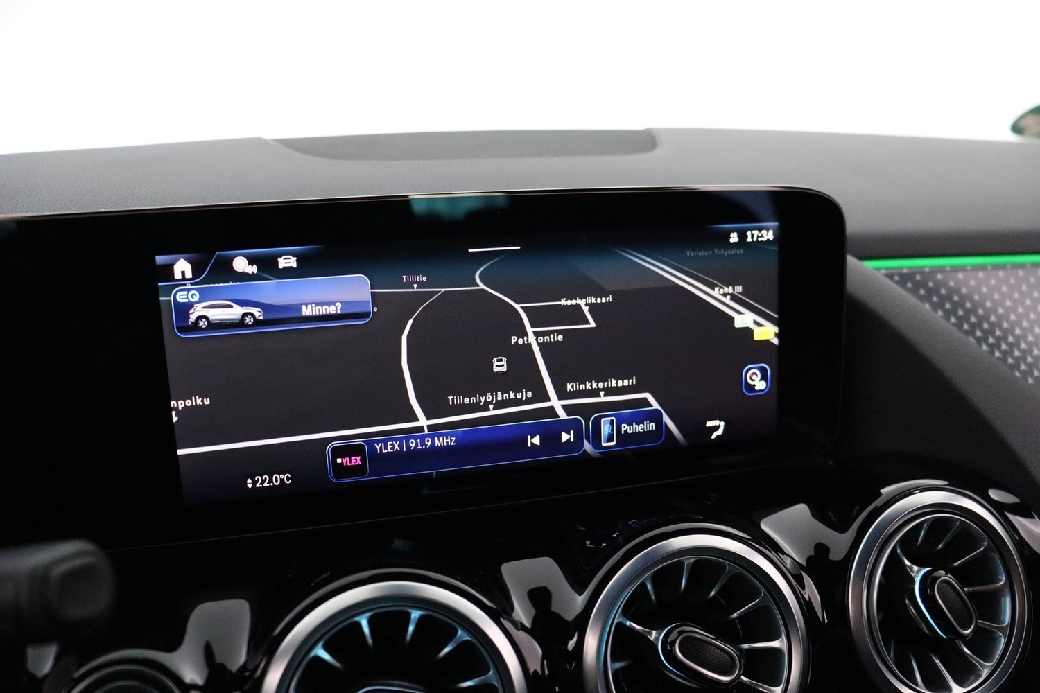 Mercedes-Benz EQA vaihtoauto