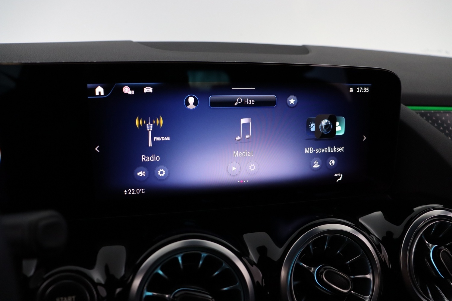 Mercedes-Benz EQA vaihtoauto