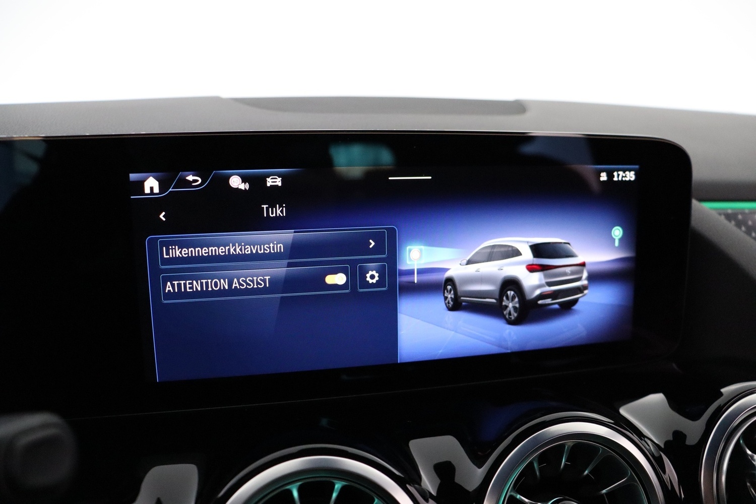 Mercedes-Benz EQA vaihtoauto