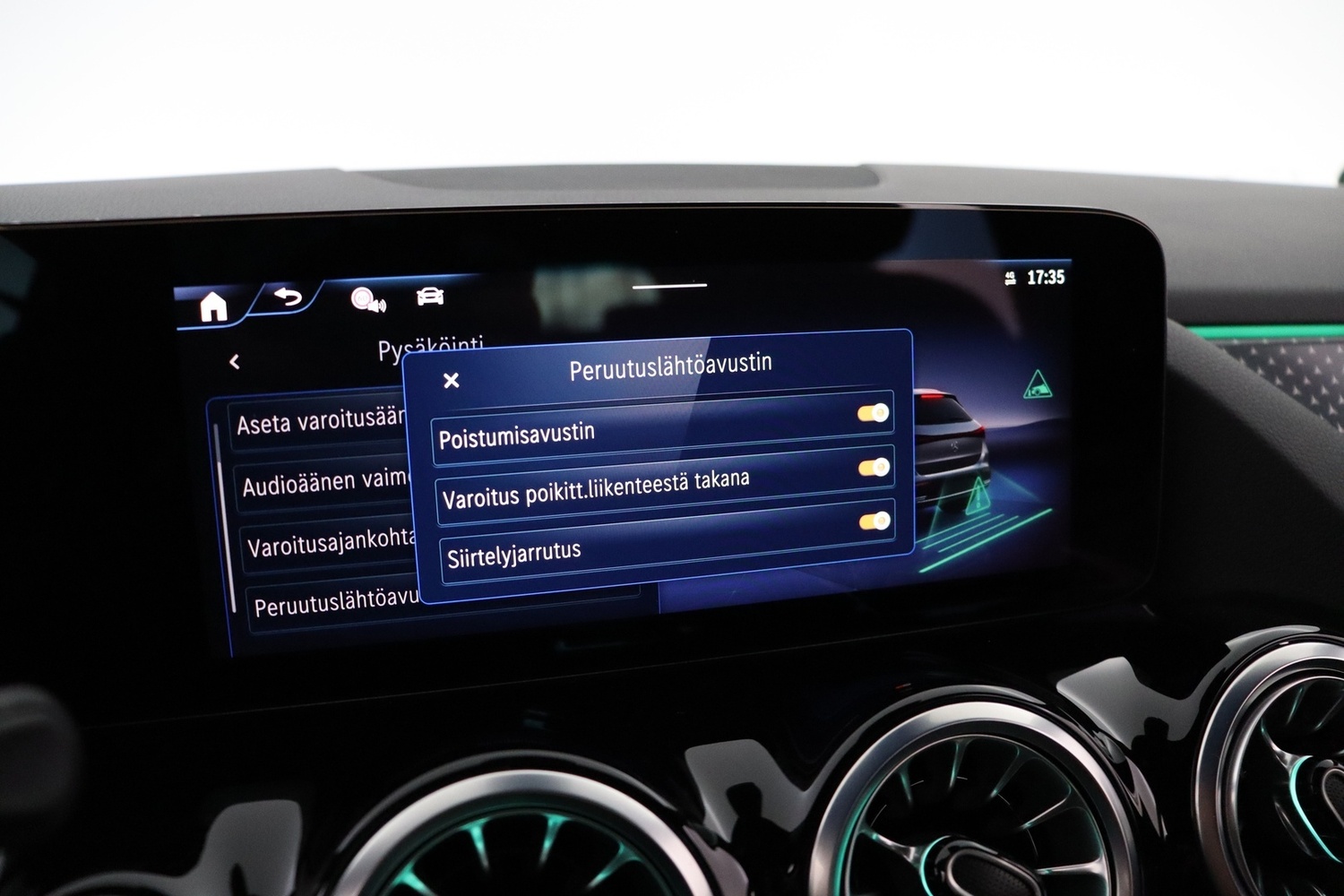 Mercedes-Benz EQA vaihtoauto