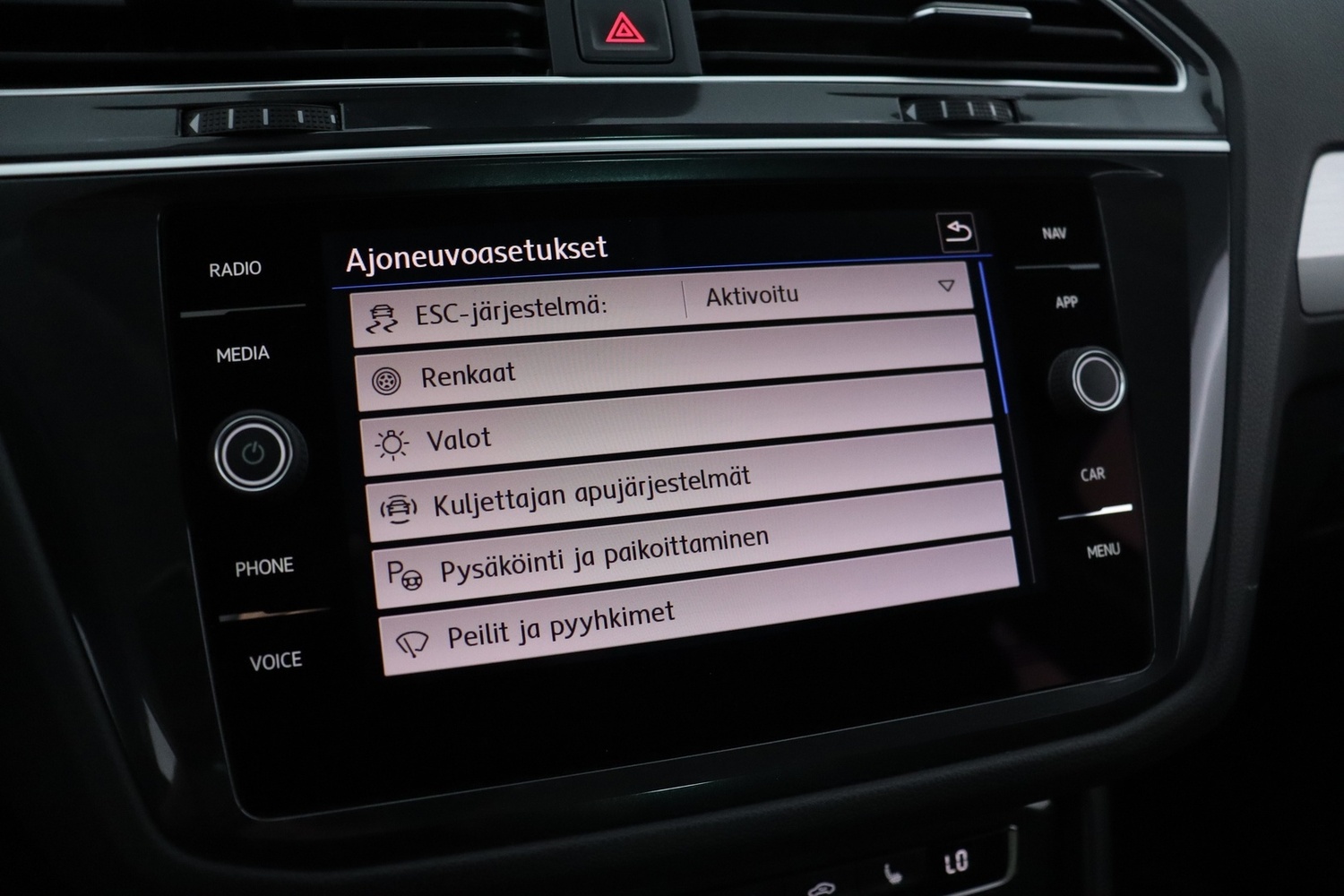 Volkswagen Tiguan vaihtoauto