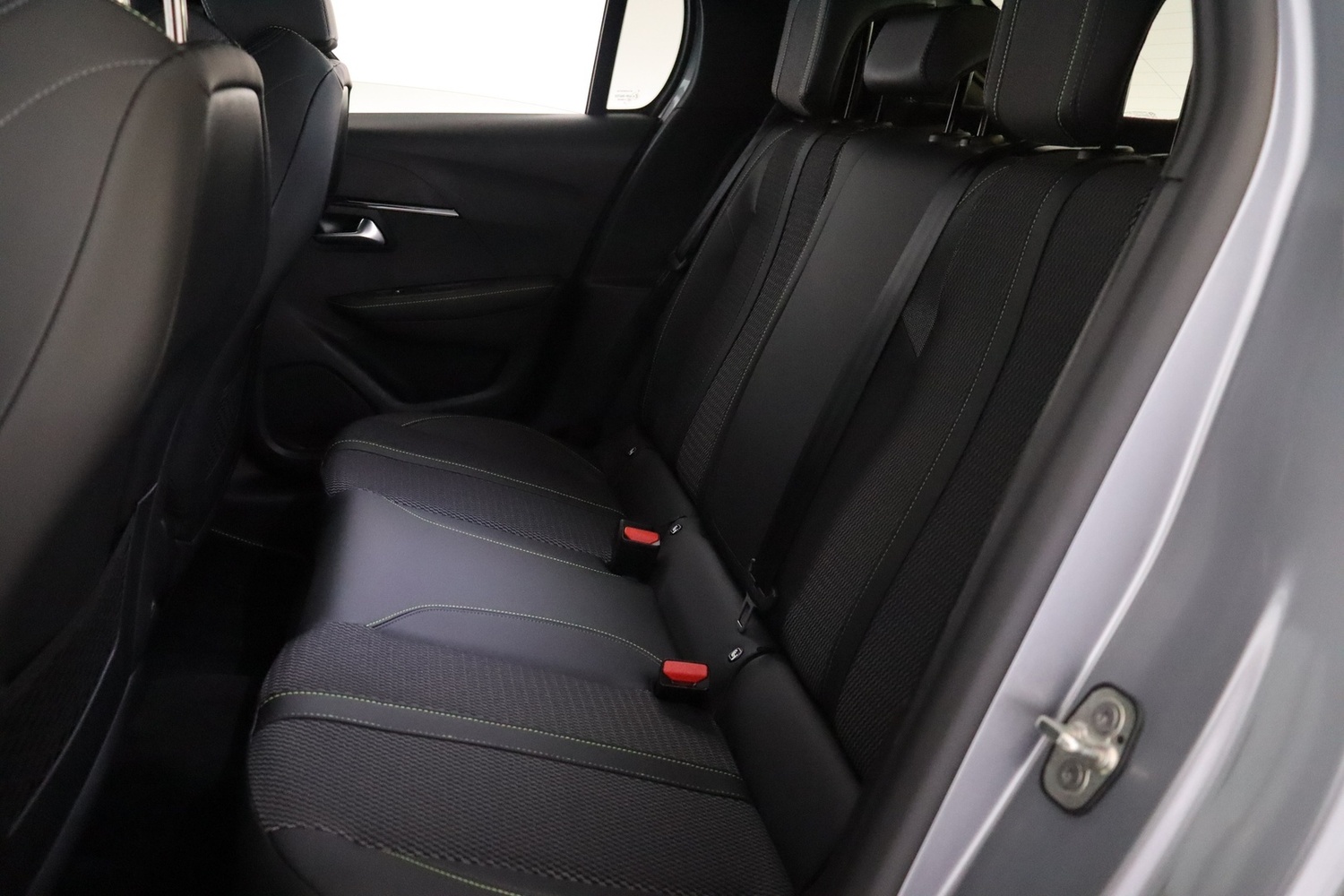 Peugeot e-208 vaihtoauto