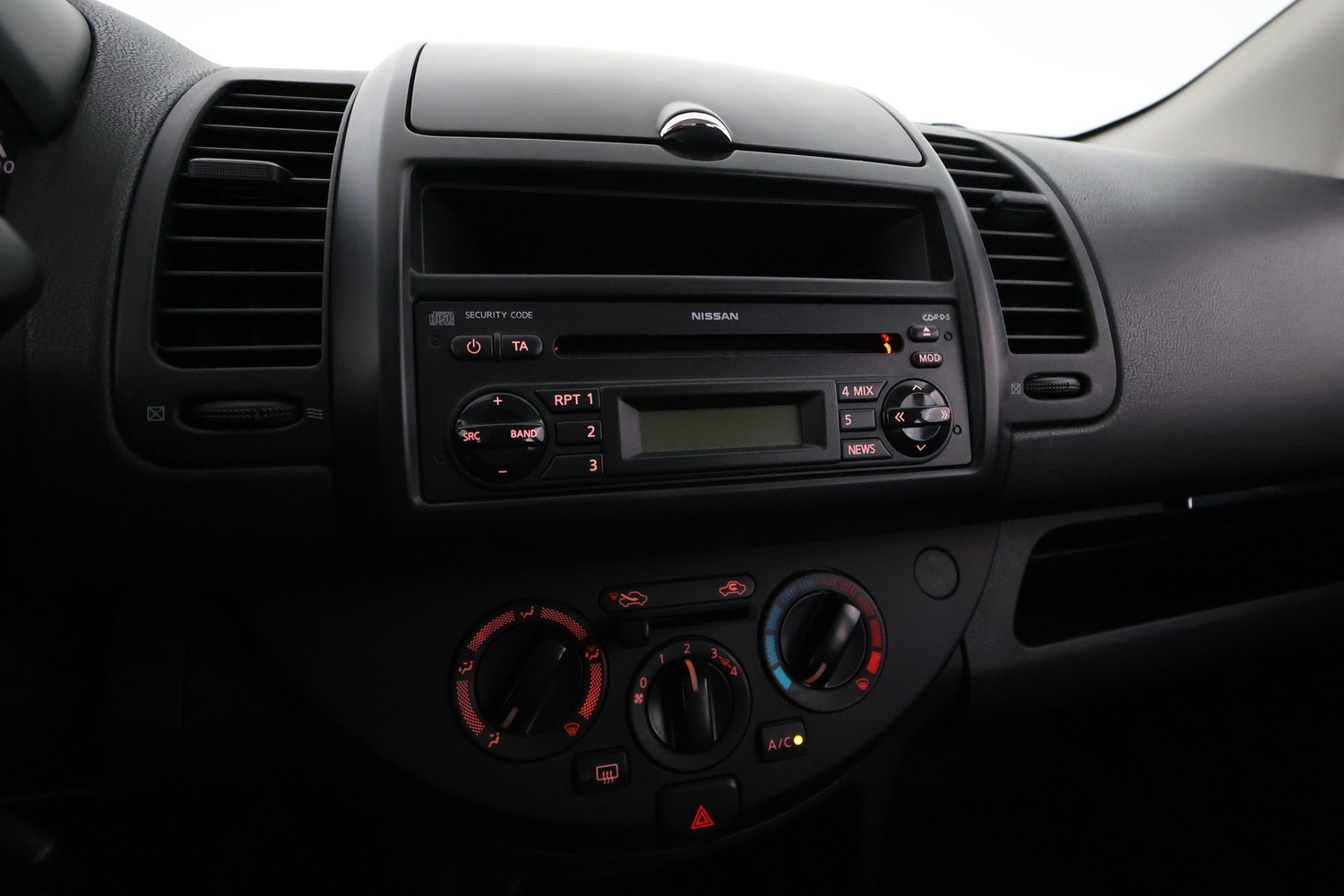 Nissan NOTE vaihtoauto