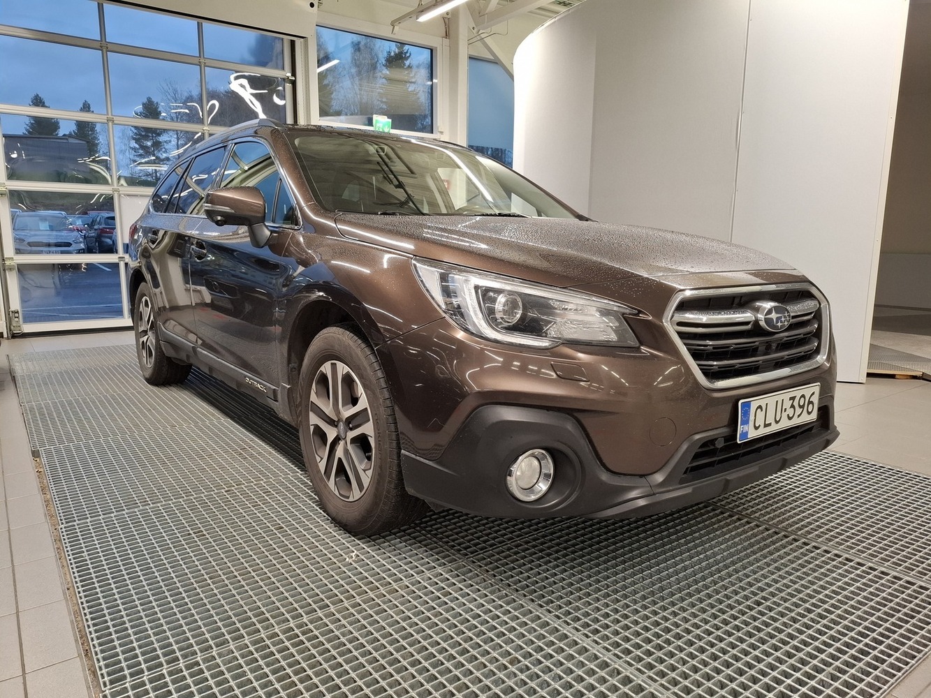 Subaru Outback vaihtoauto