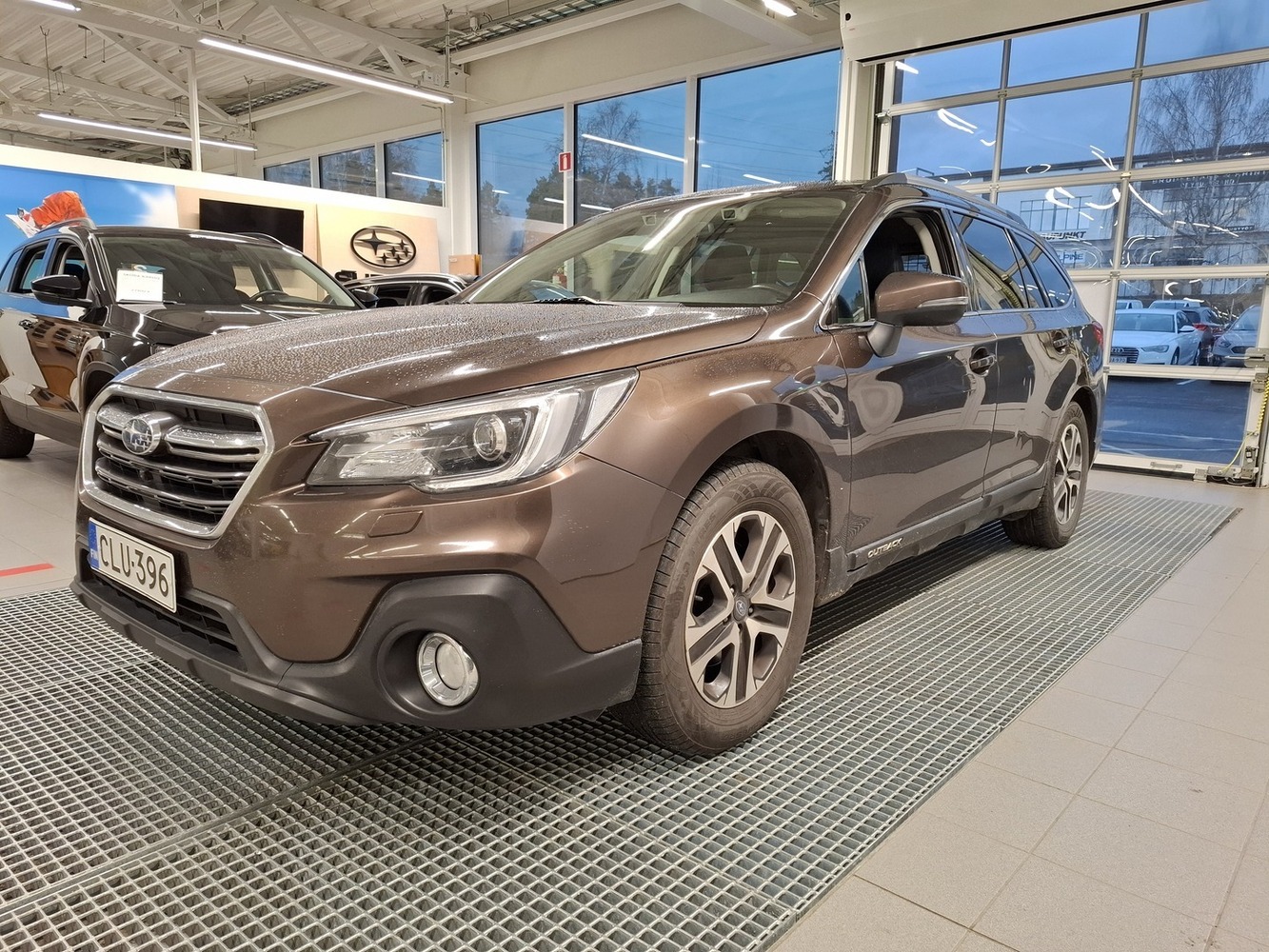 Subaru Outback vaihtoauto