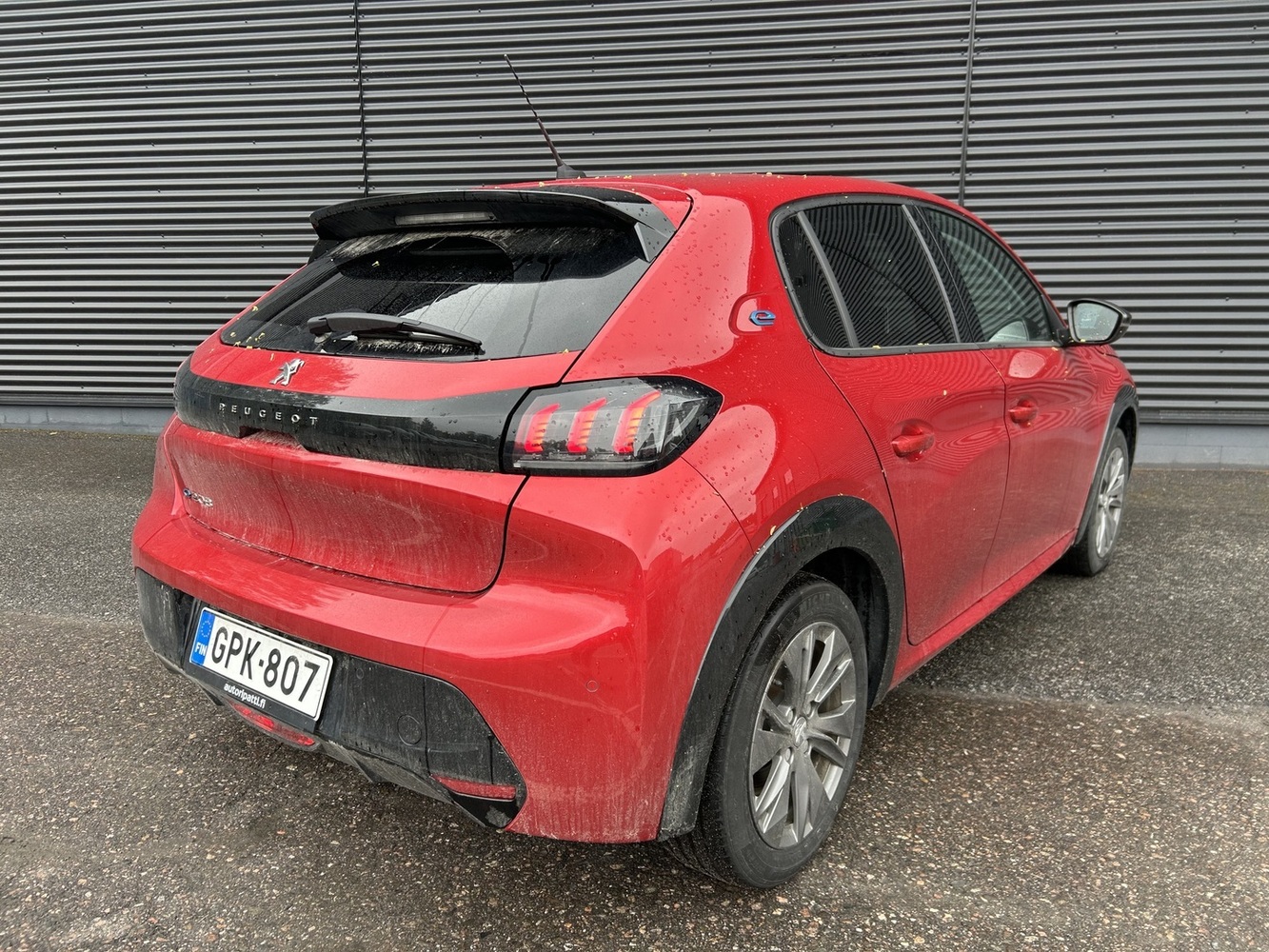 Peugeot e-208 vaihtoauto