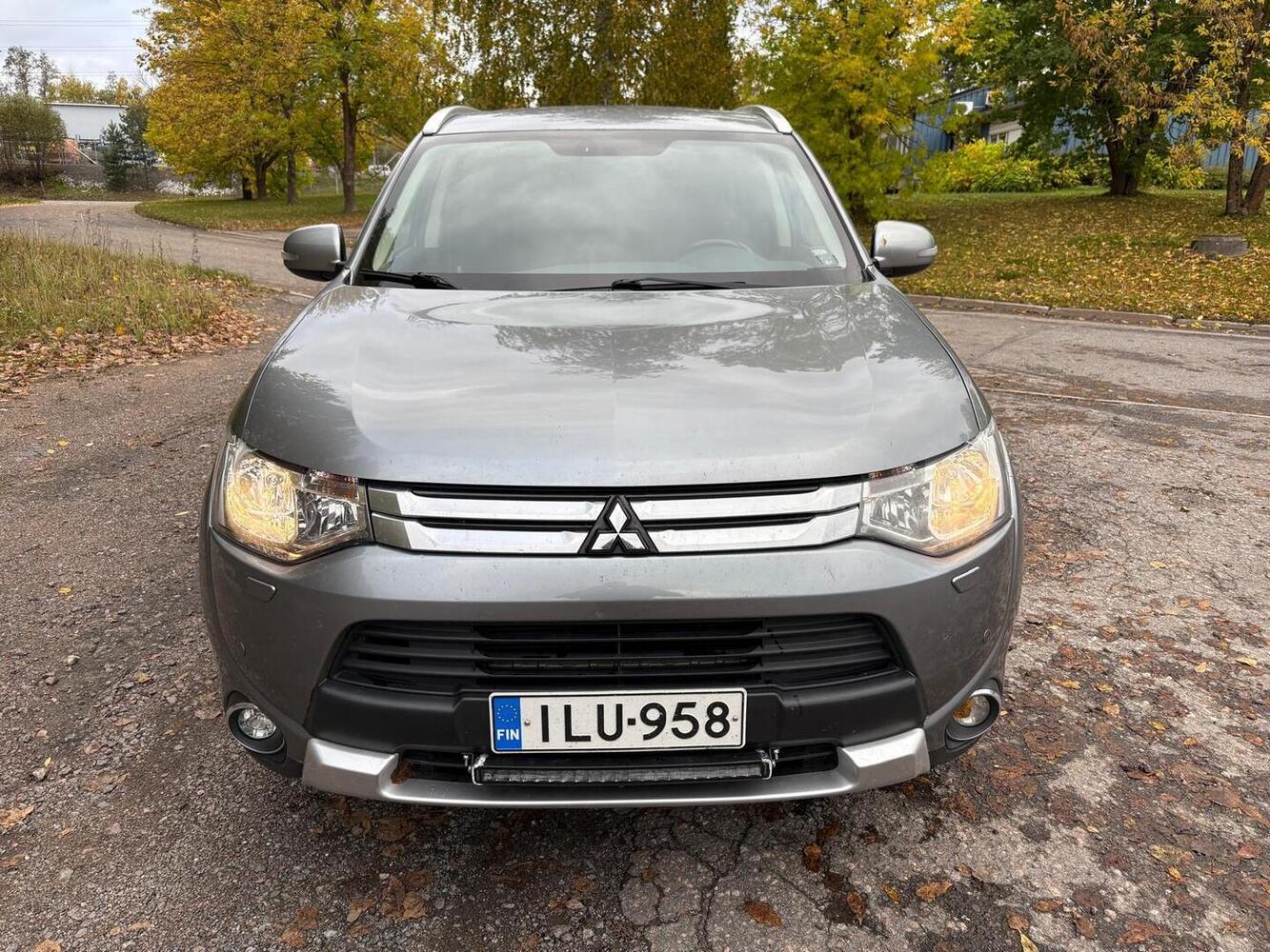 Mitsubishi Outlander vaihtoauto