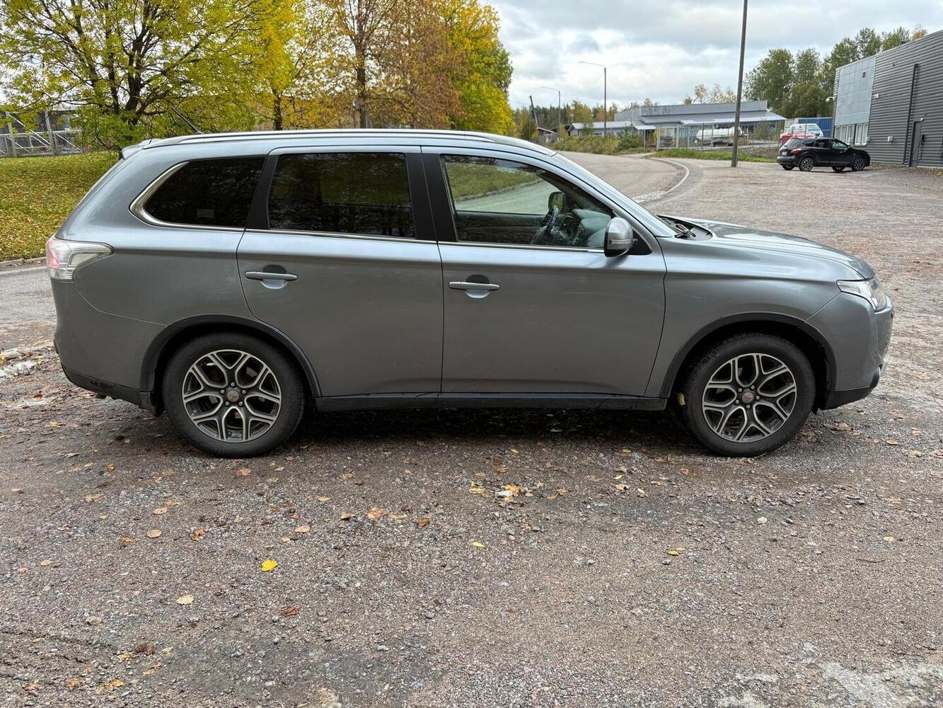 Mitsubishi Outlander vaihtoauto