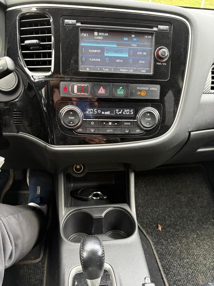 Mitsubishi Outlander vaihtoauto