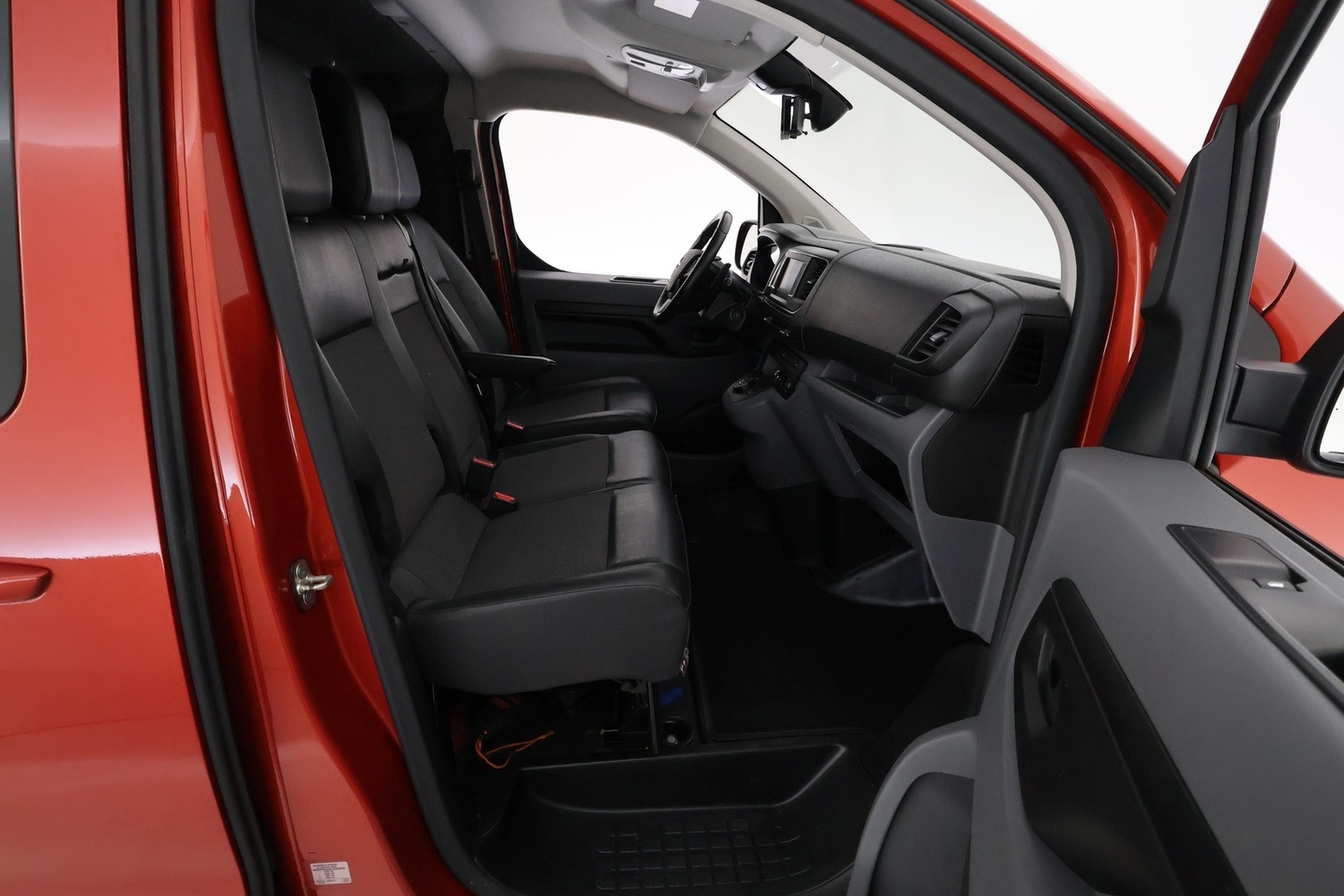 Opel Vivaro vaihtoauto
