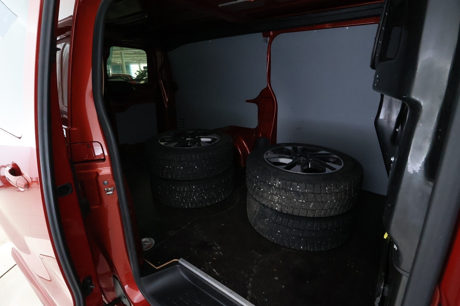 Opel Vivaro vaihtoauto