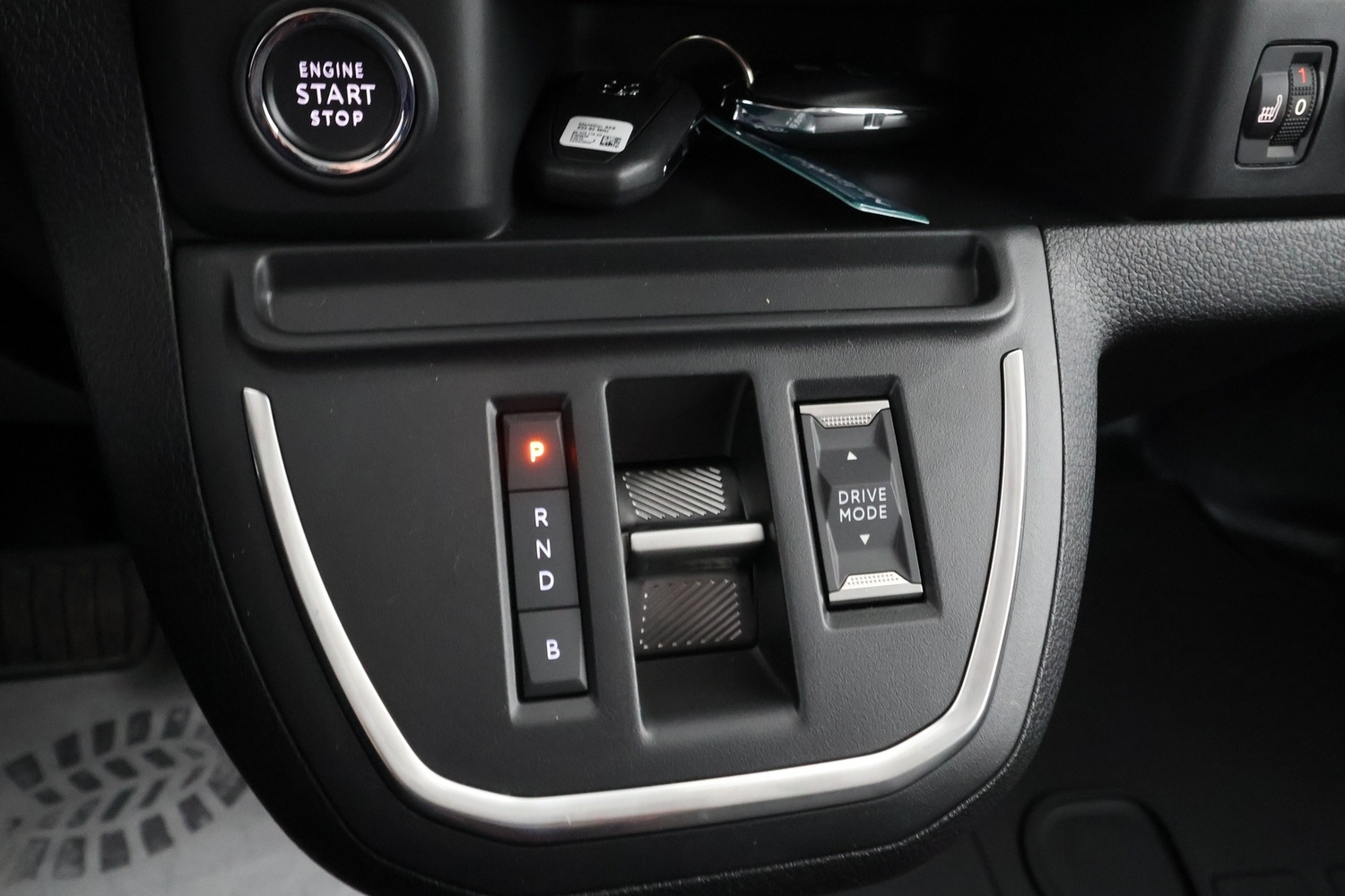 Peugeot e-Expert vaihtoauto