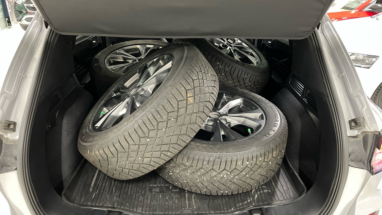 Ford Kuga vaihtoauto