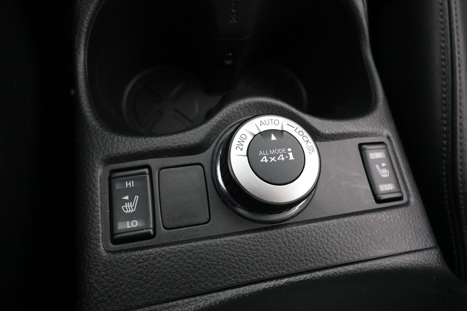 Nissan X-Trail vaihtoauto
