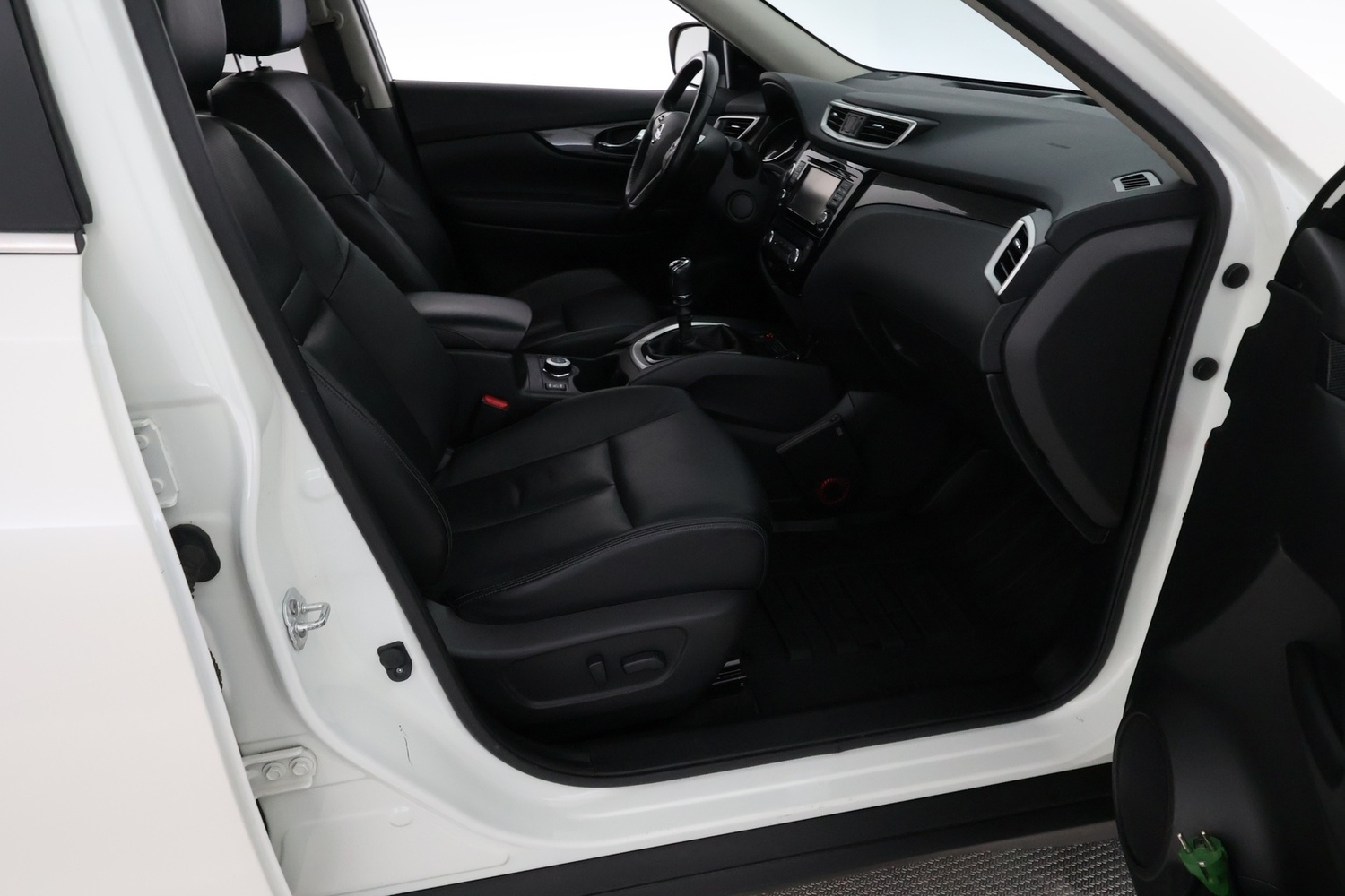 Nissan X-Trail vaihtoauto