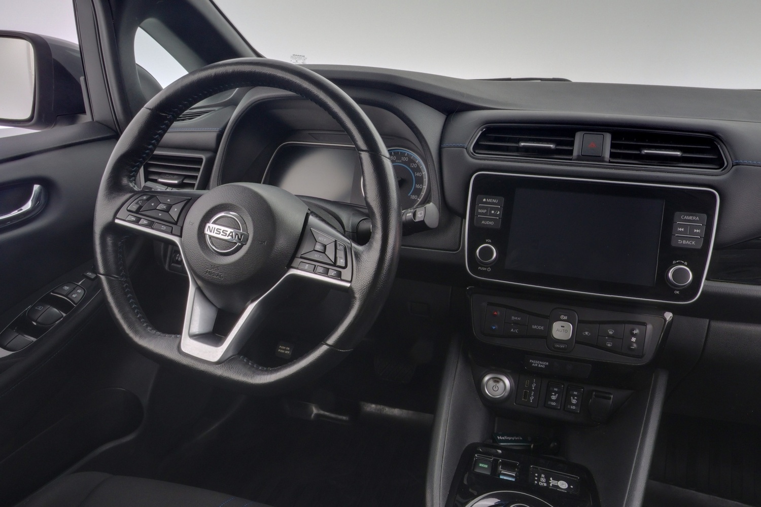 Nissan Leaf vaihtoauto
