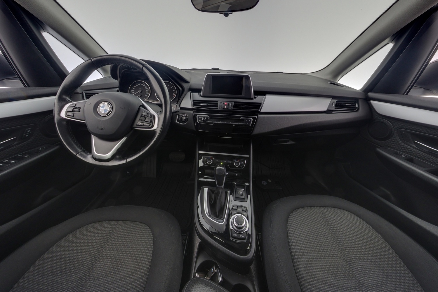BMW 218 vaihtoauto