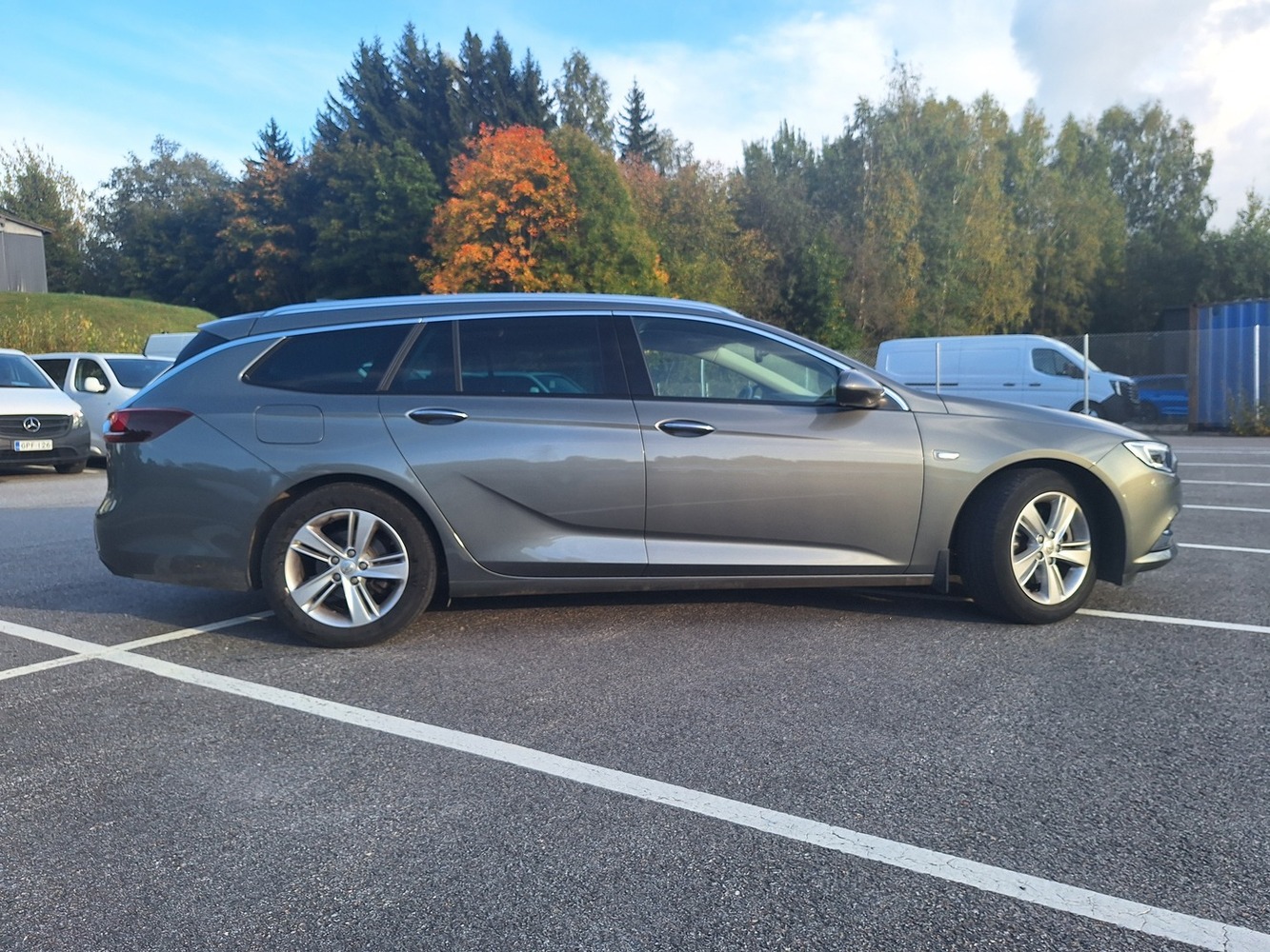 Opel Insignia vaihtoauto