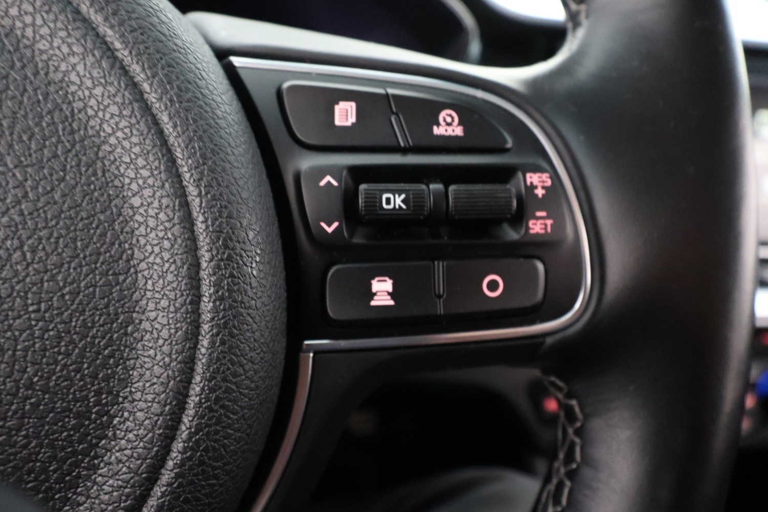 Kia Niro plug-in vaihtoauto