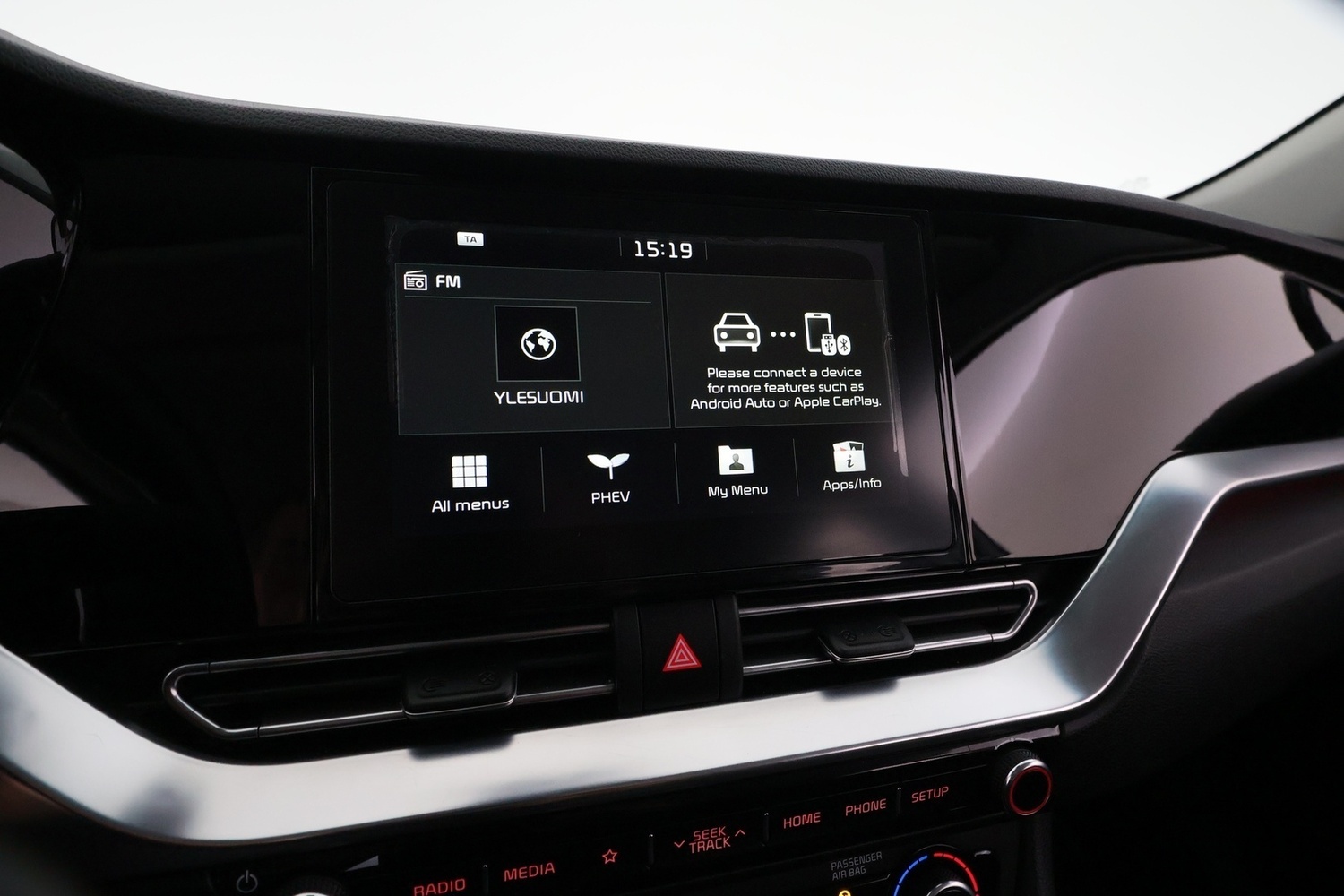 Kia Niro plug-in vaihtoauto