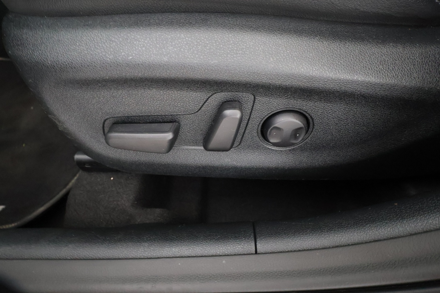 Kia Niro plug-in vaihtoauto