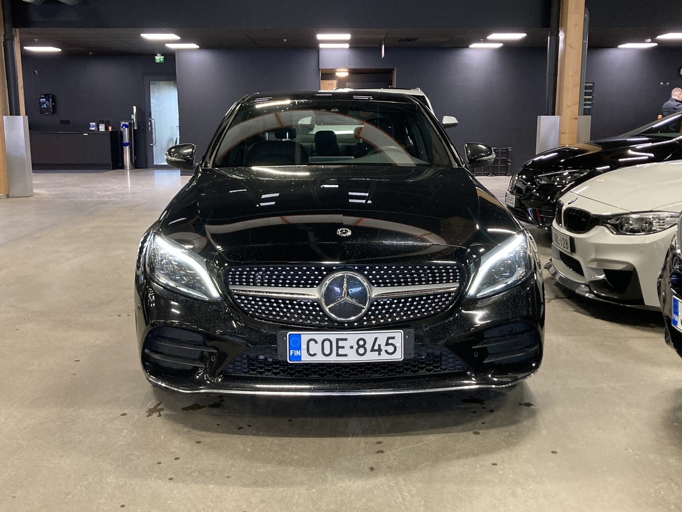 Mercedes-Benz C vaihtoauto