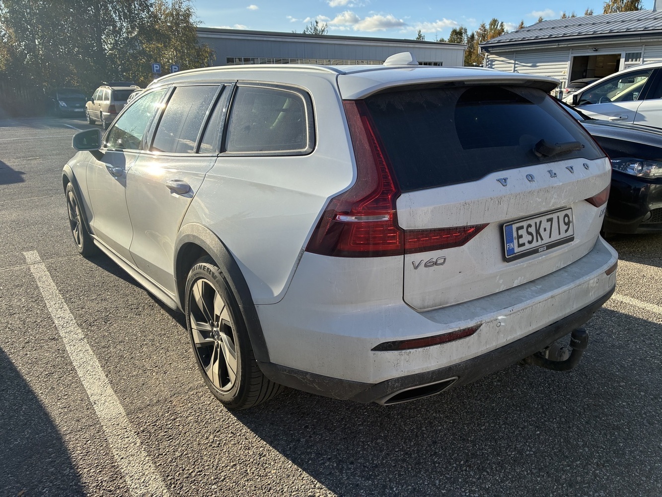 Volvo V60 Cross Country vaihtoauto