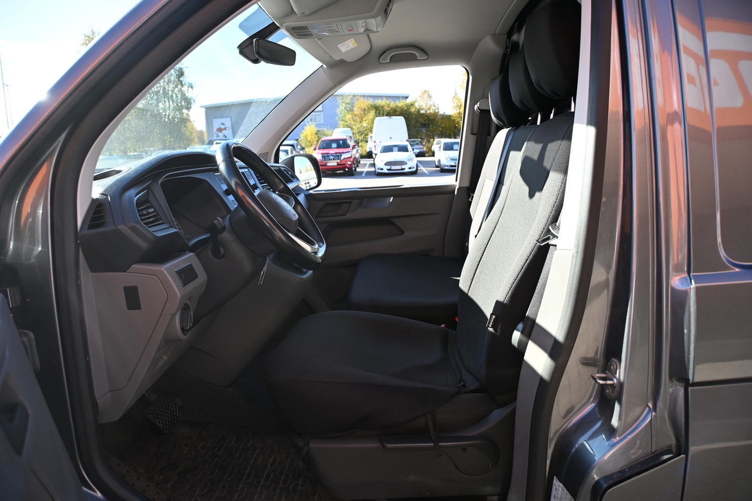 Volkswagen Transporter vaihtoauto