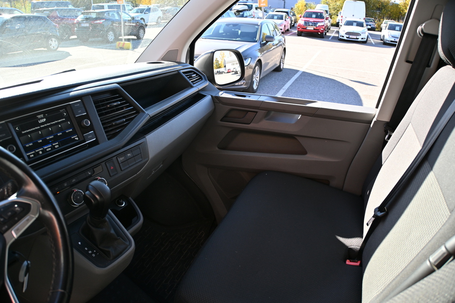 Volkswagen Transporter vaihtoauto