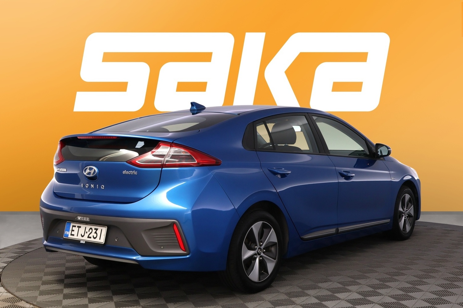 Hyundai IONIQ electric vaihtoauto