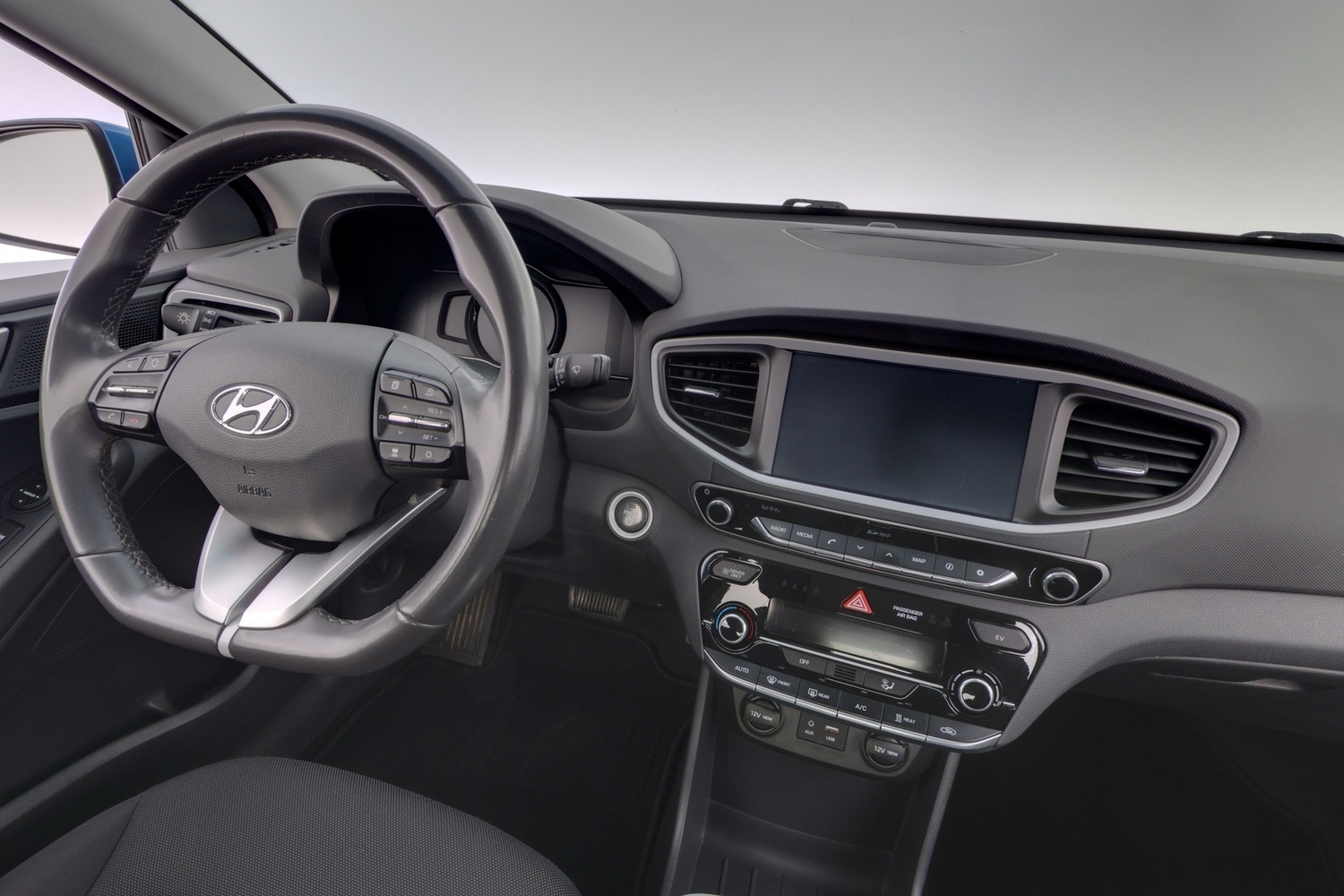 Hyundai IONIQ electric vaihtoauto