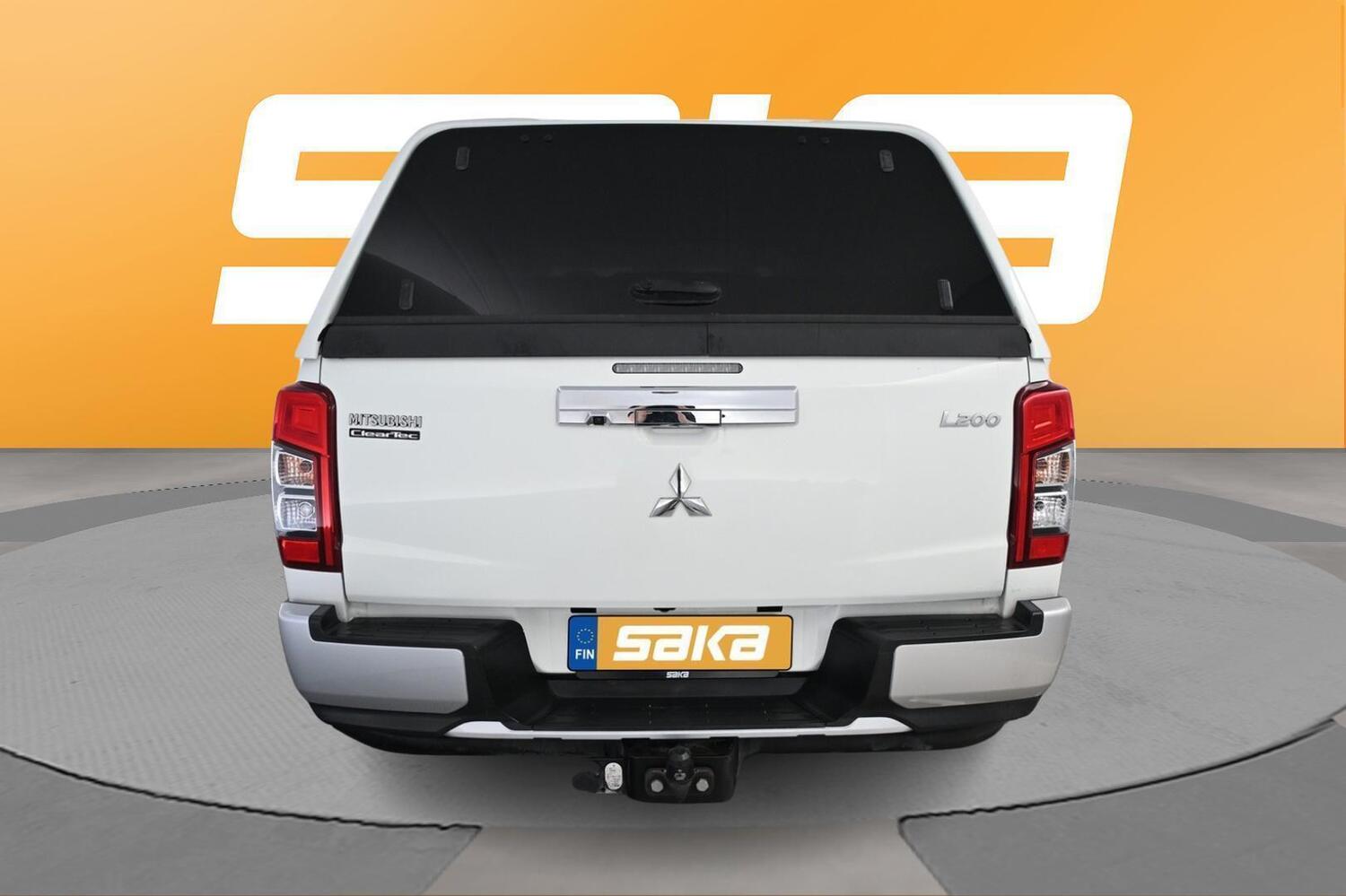 Mitsubishi L200 vaihtoauto