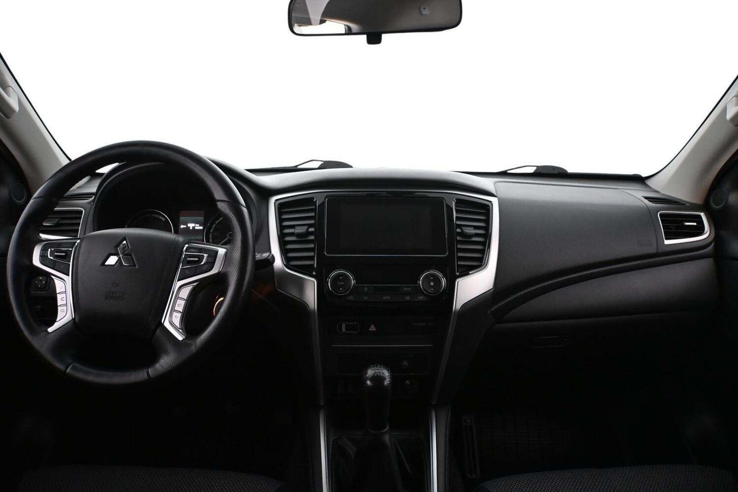 Mitsubishi L200 vaihtoauto