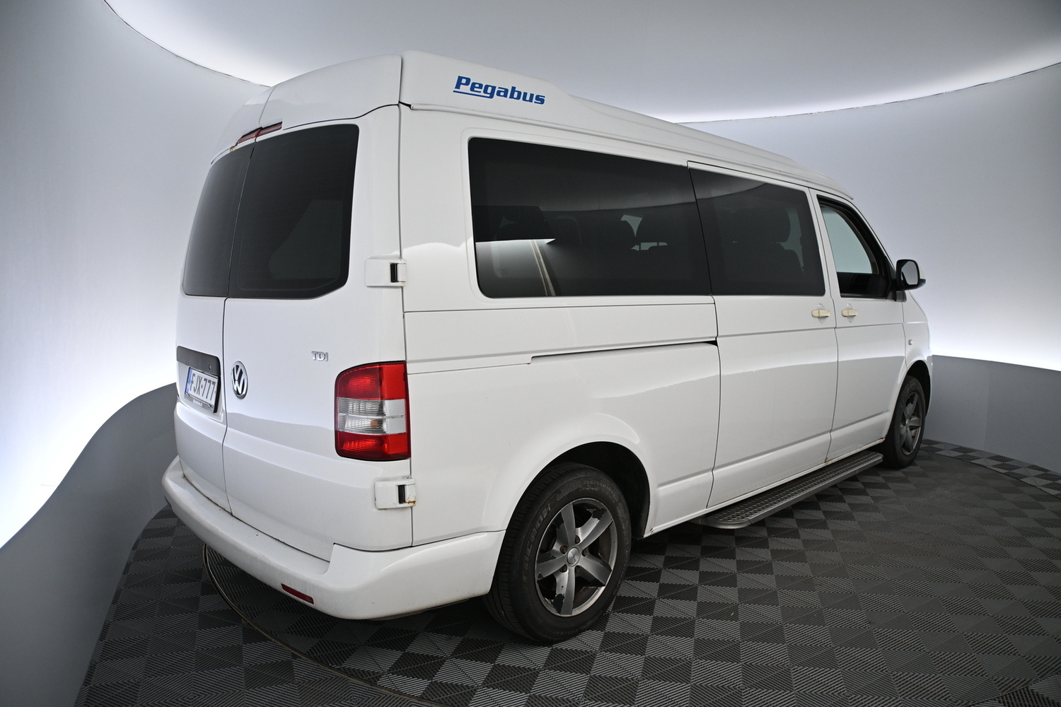 Volkswagen Transporter vaihtoauto