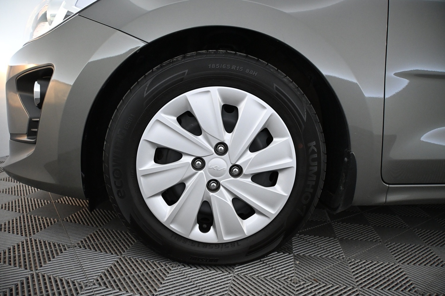 Kia Rio vaihtoauto