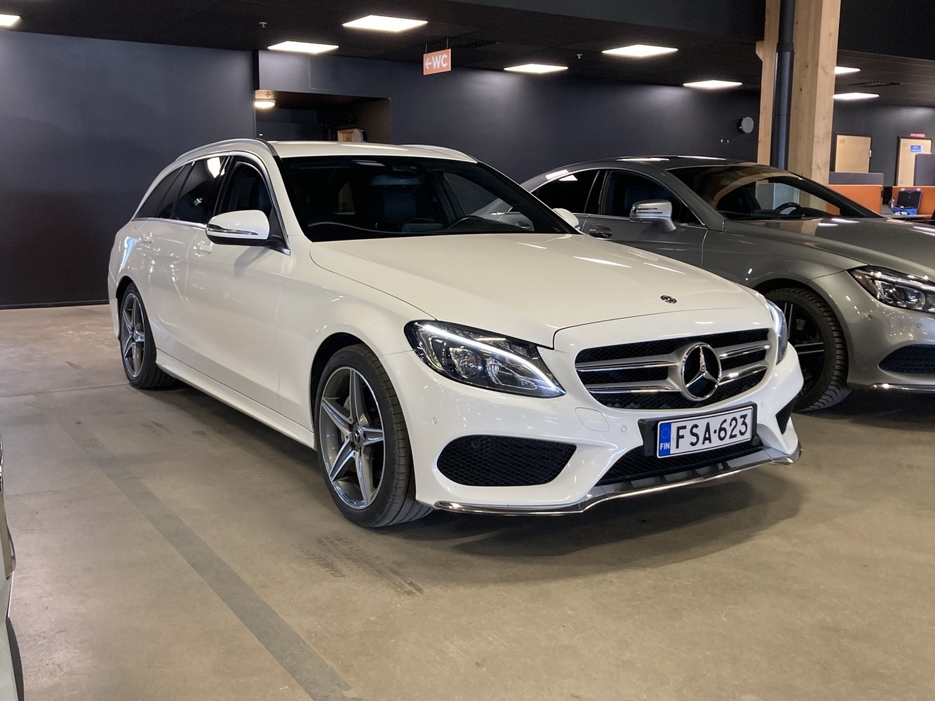 Mercedes-Benz C vaihtoauto
