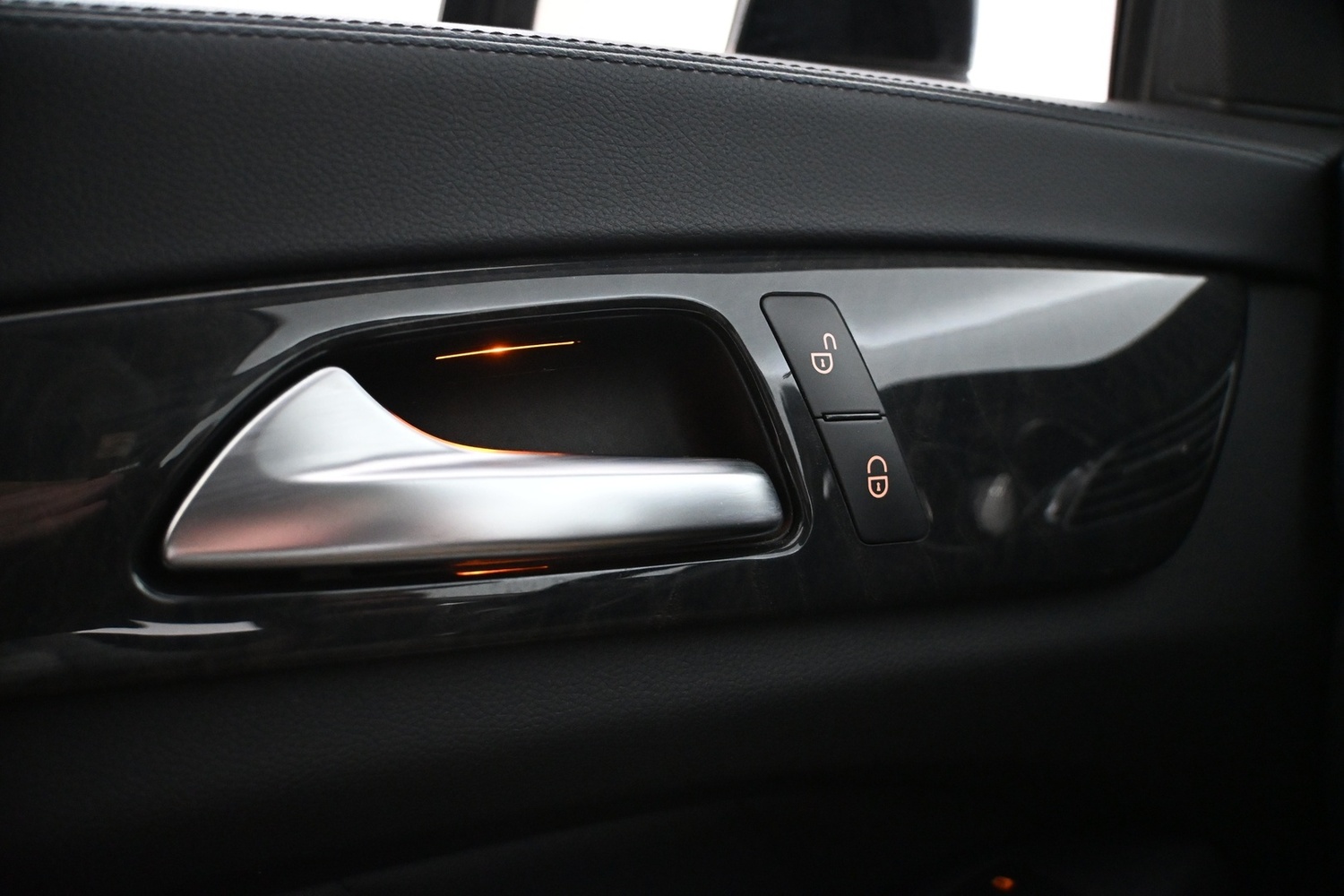 Mercedes-Benz CLS vaihtoauto