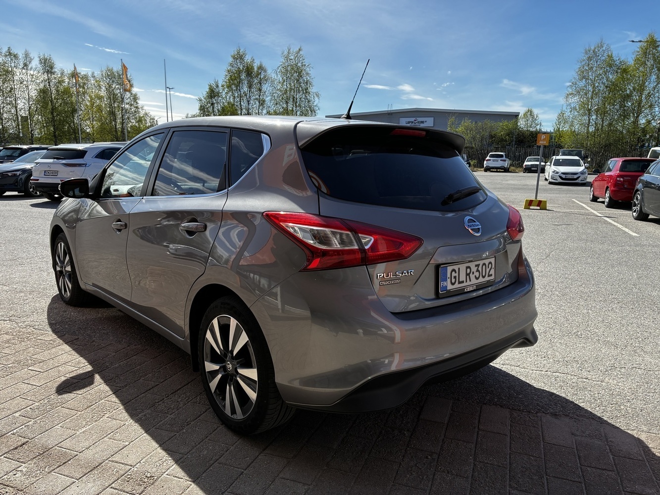 Nissan Pulsar vaihtoauto