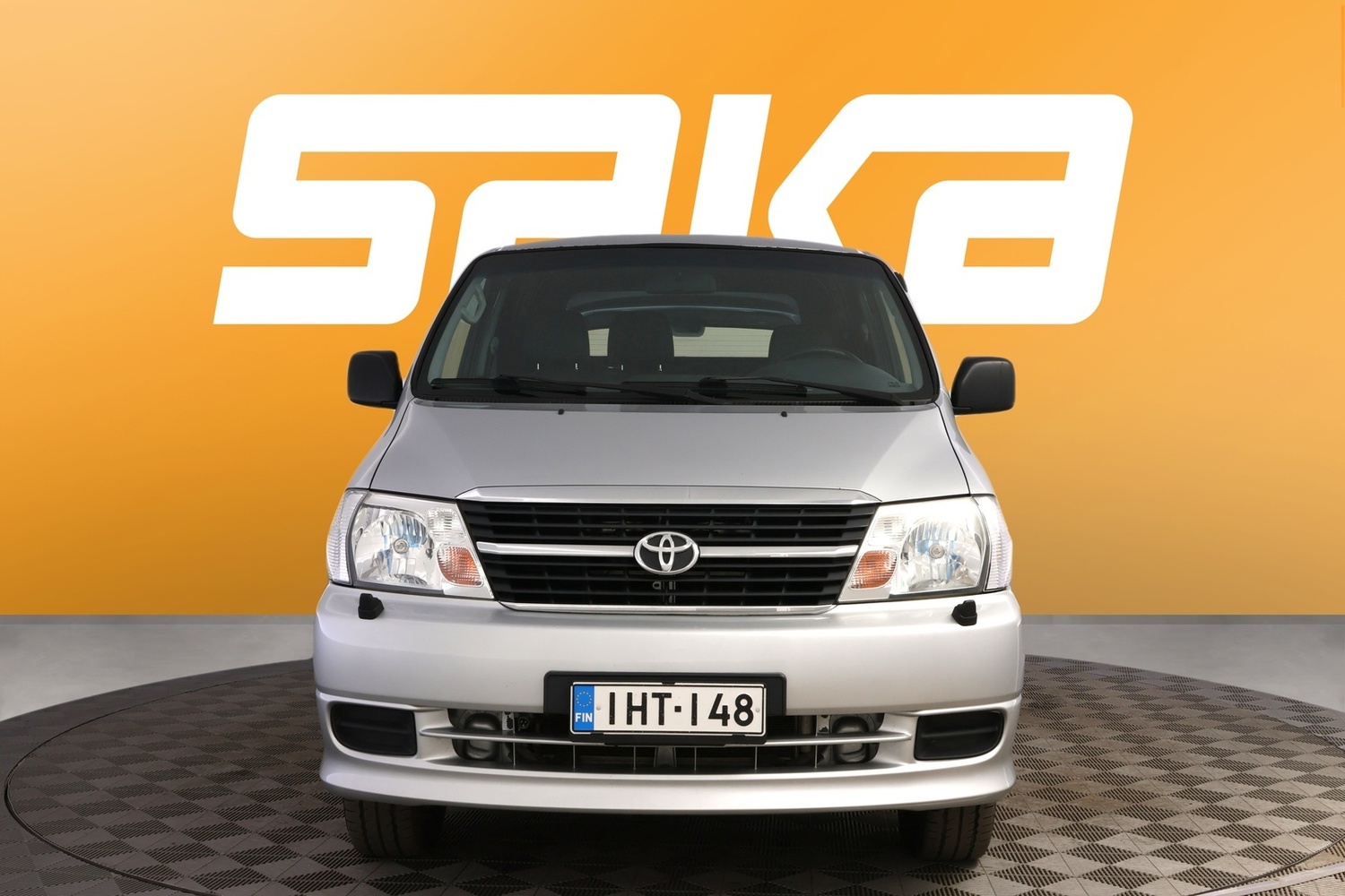 Toyota Hiace vaihtoauto