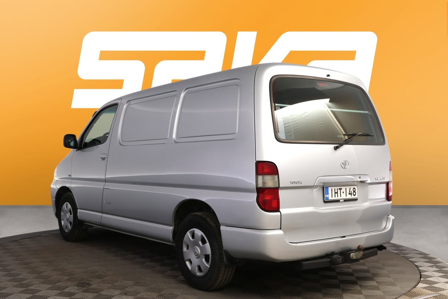 Toyota Hiace vaihtoauto