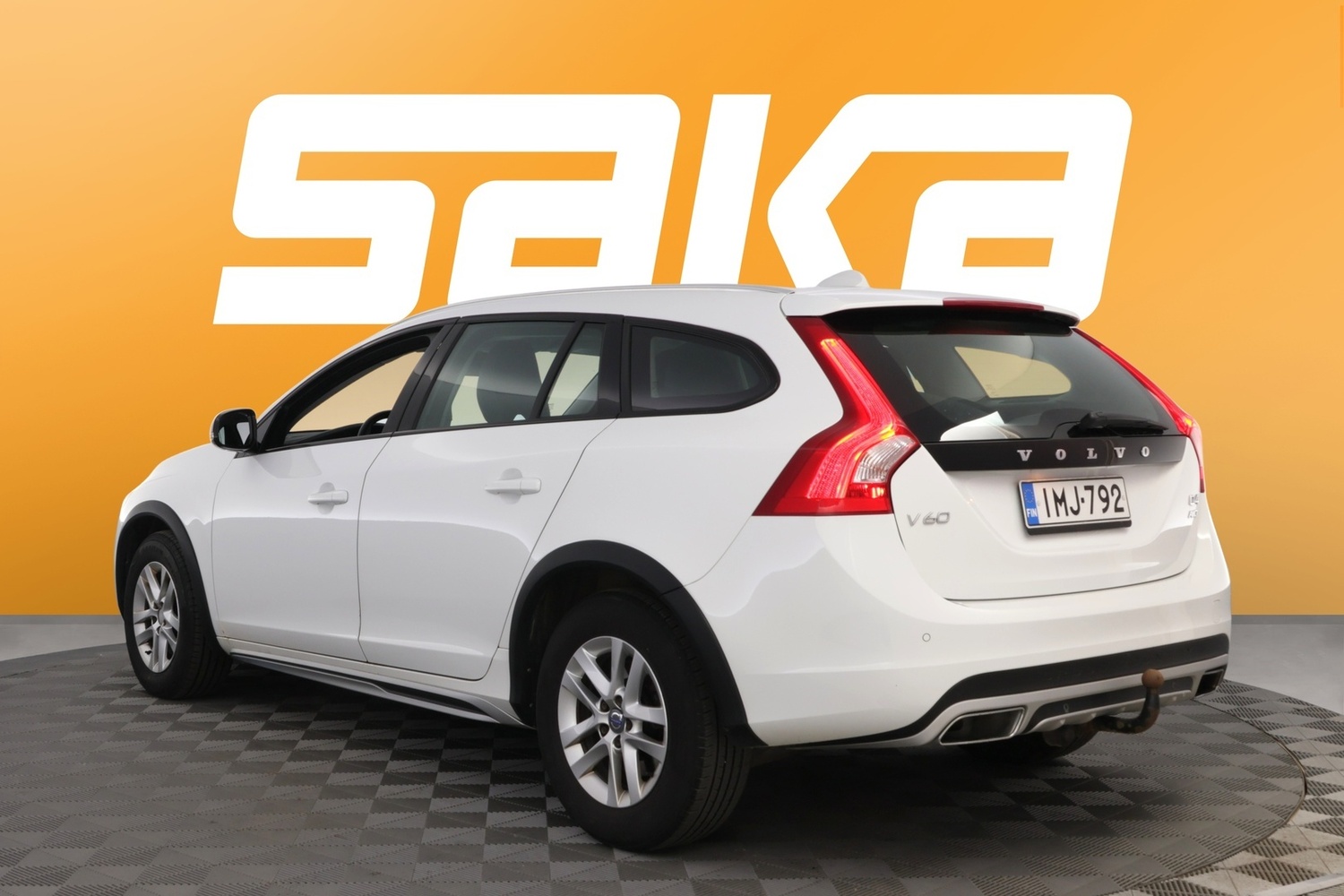 Volvo V60 Cross Country vaihtoauto