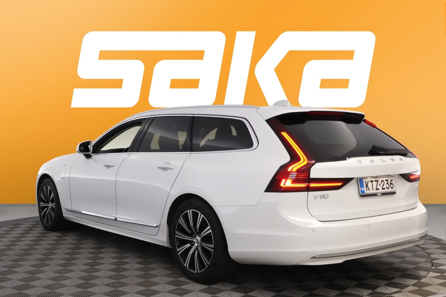 Volvo V90 vaihtoauto