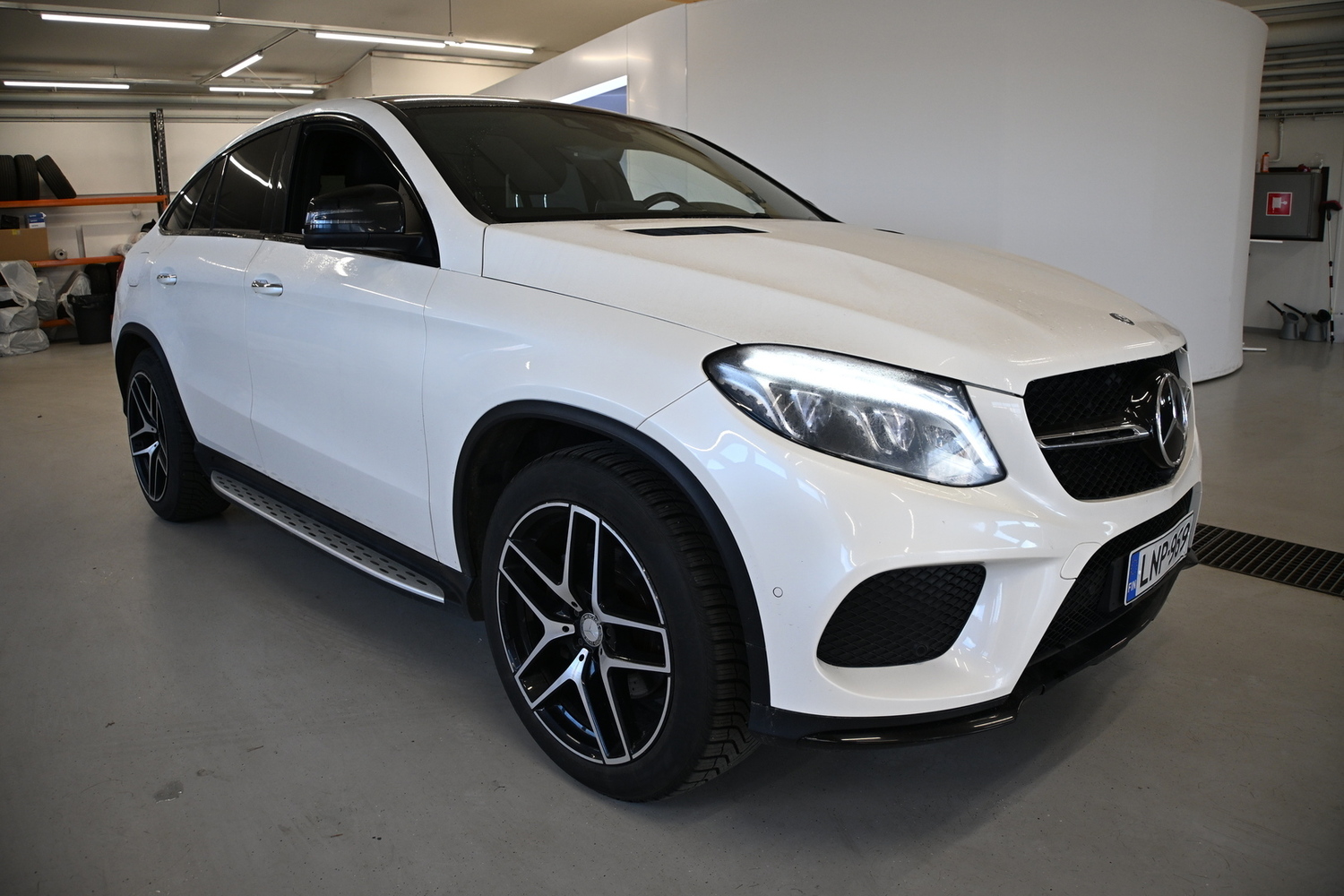 Mercedes-Benz GLE vaihtoauto