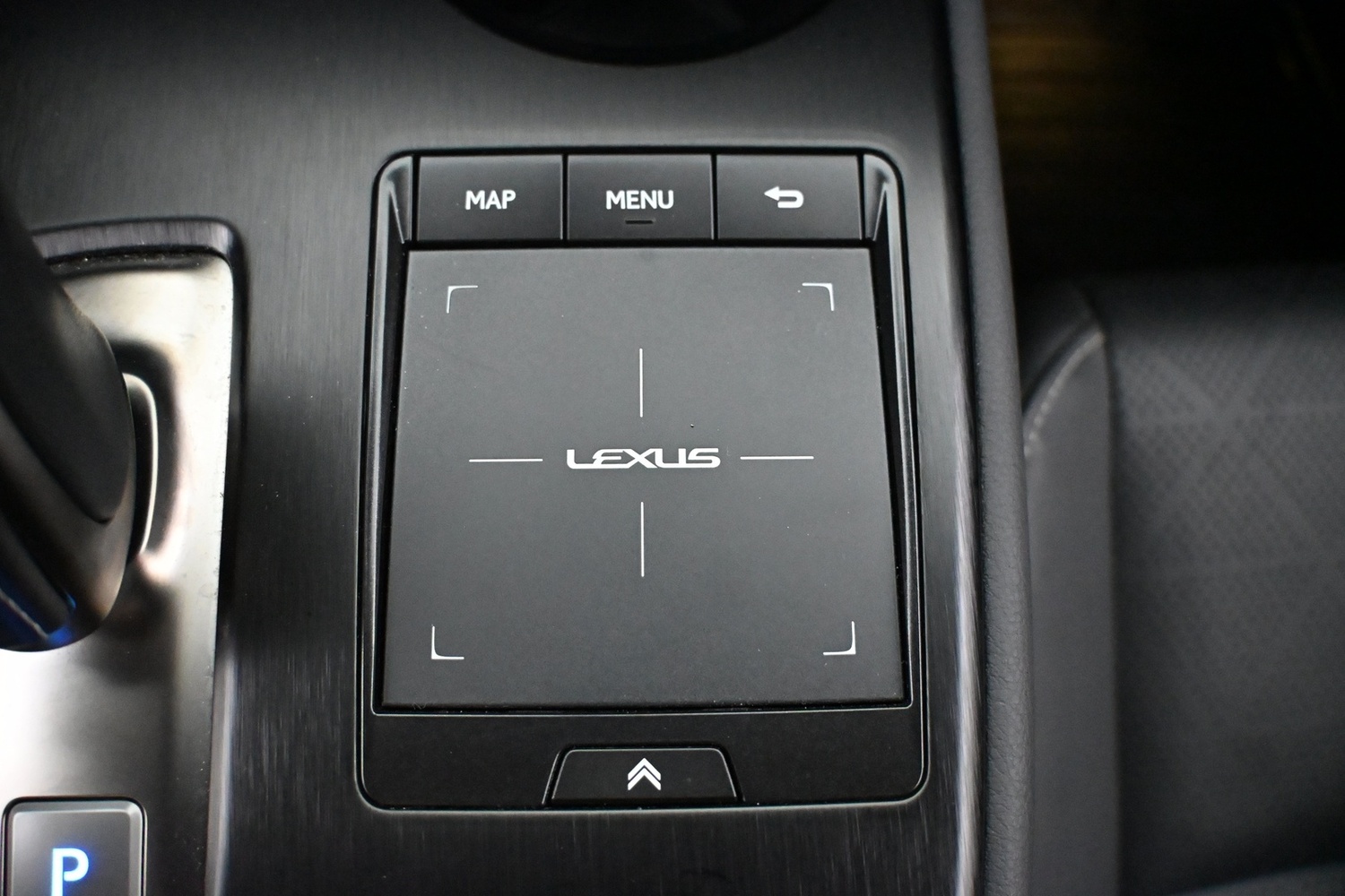 Lexus UX vaihtoauto