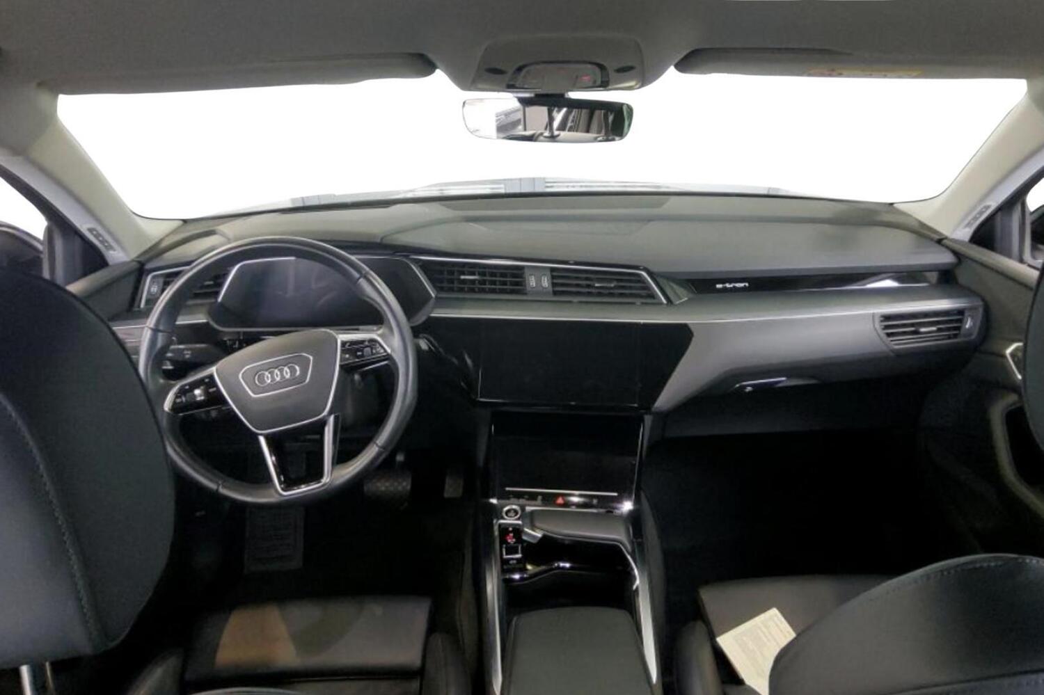 Audi e-tron vaihtoauto