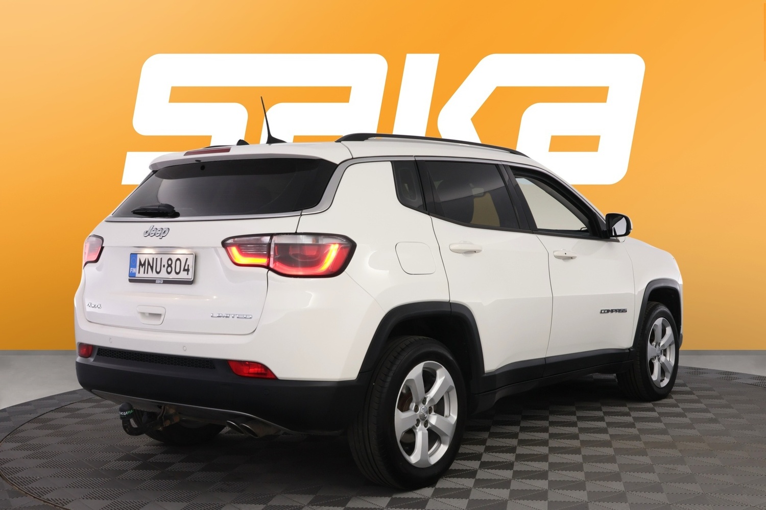 Jeep Compass vaihtoauto